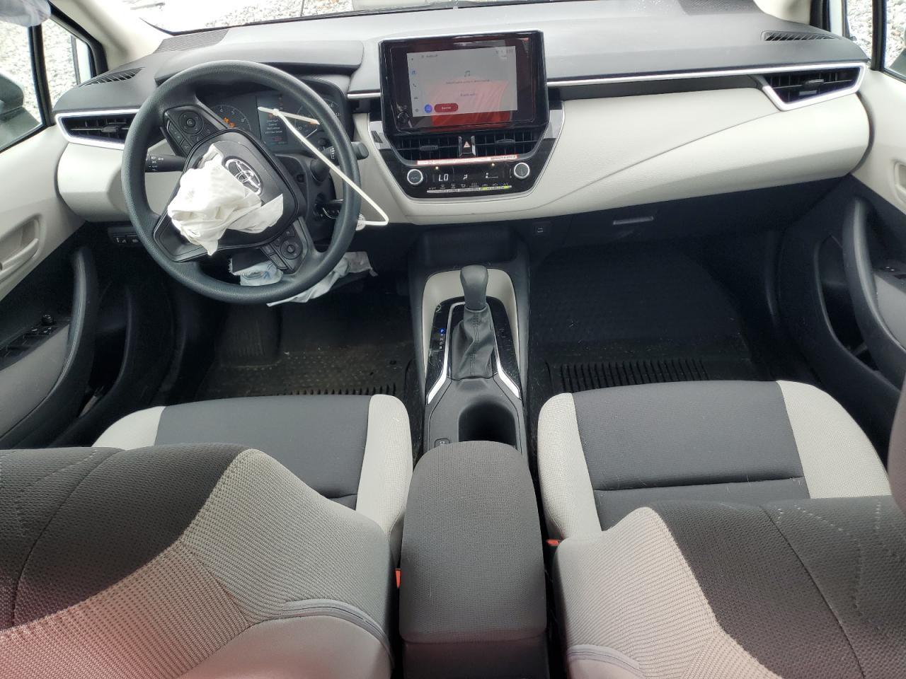 2025 TOYOTA COROLLA