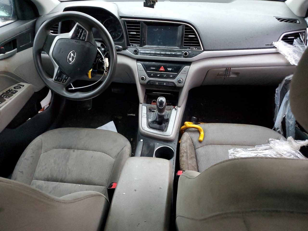 2017 HYUNDAI ELANTRA