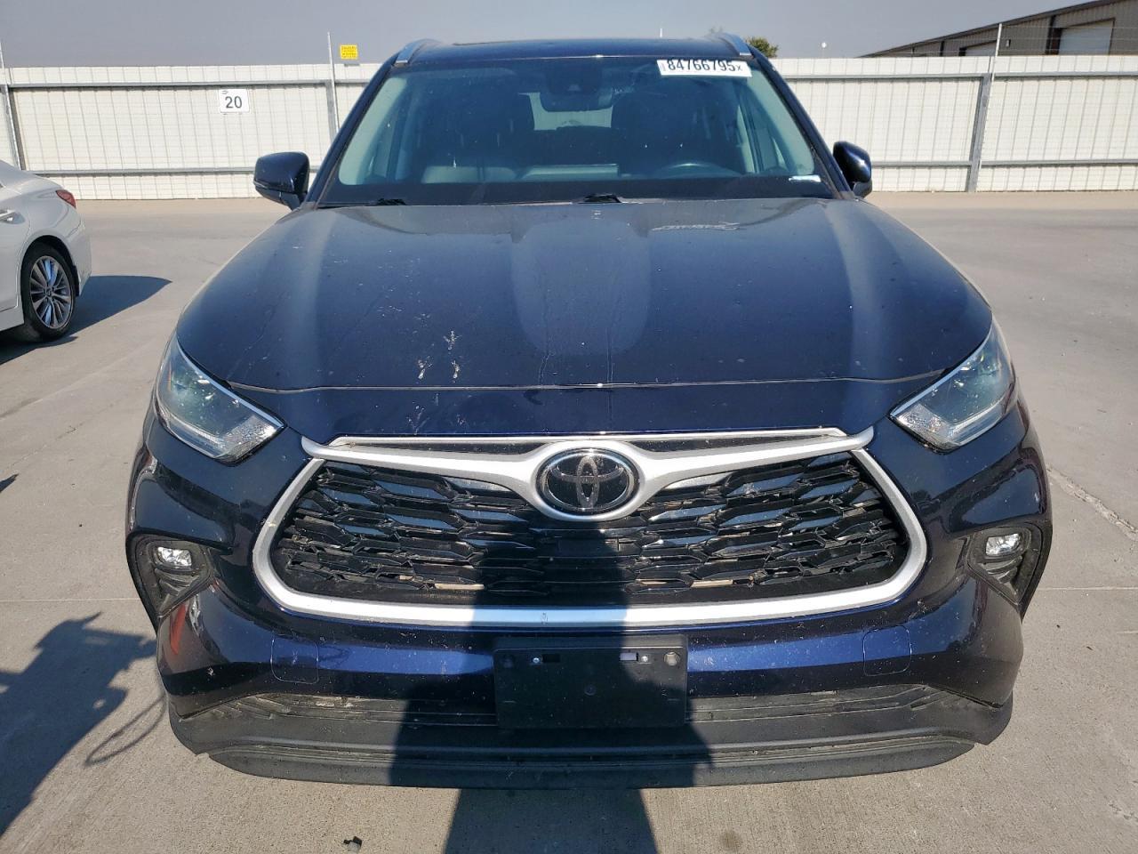 2021 TOYOTA HIGHLANDER