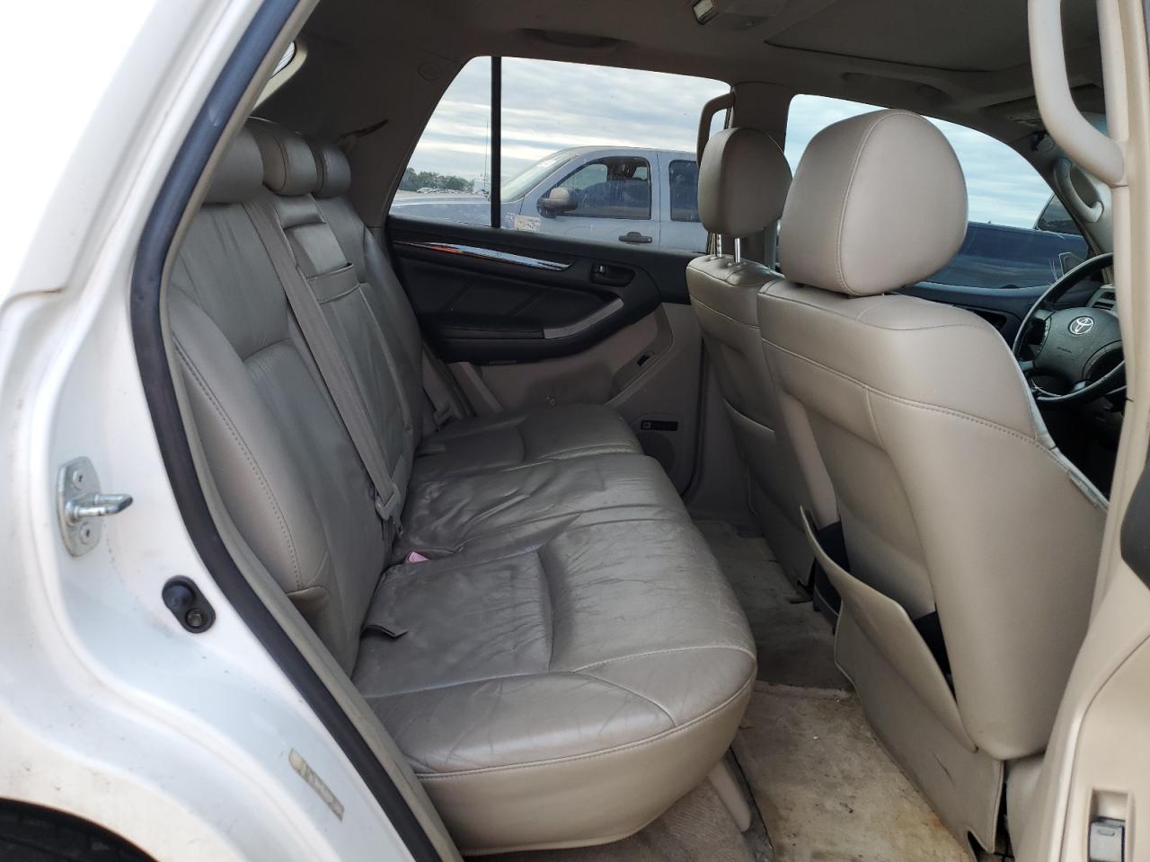 2004 TOYOTA 4Runner