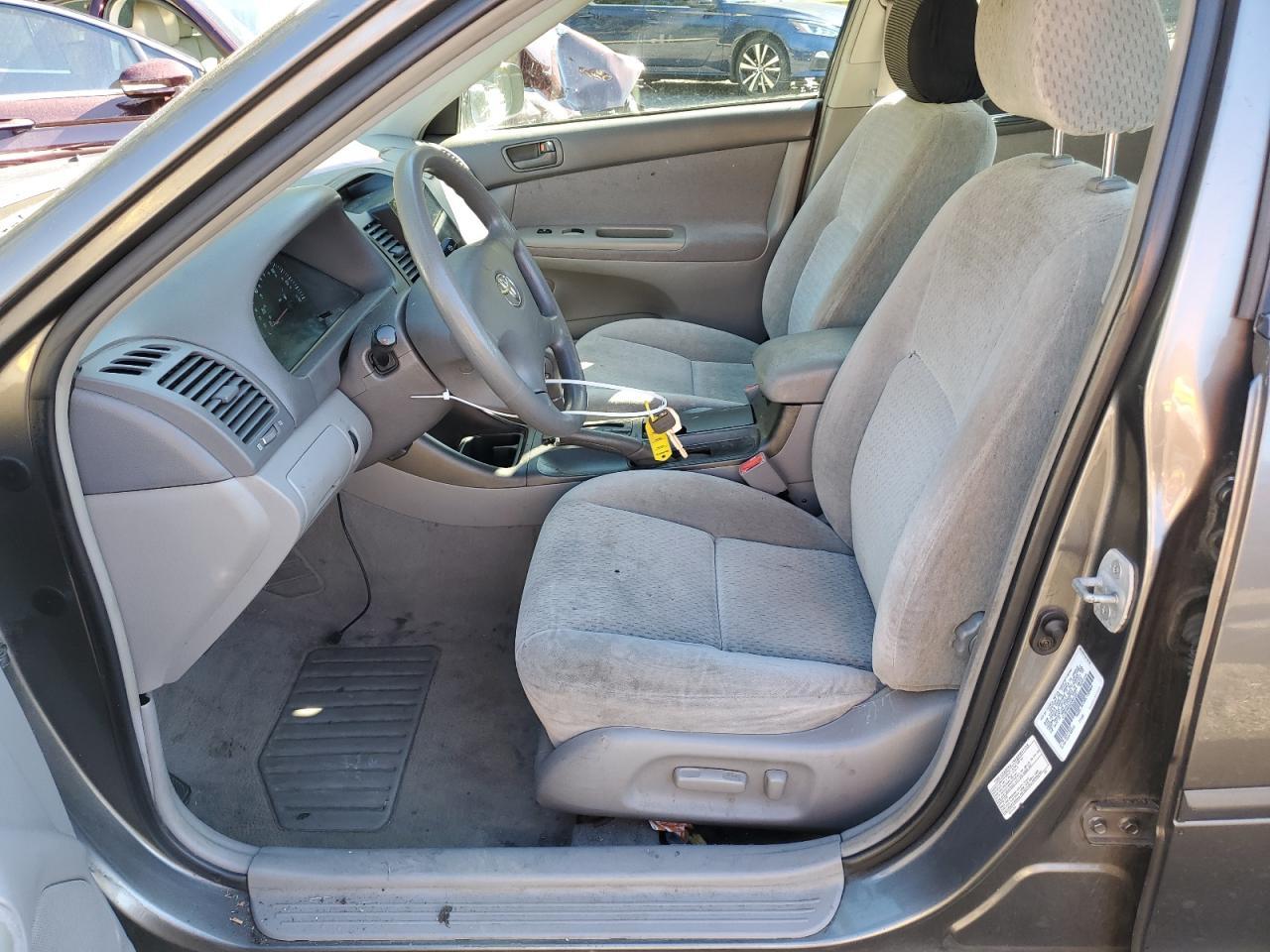 2002 TOYOTA CAMRY