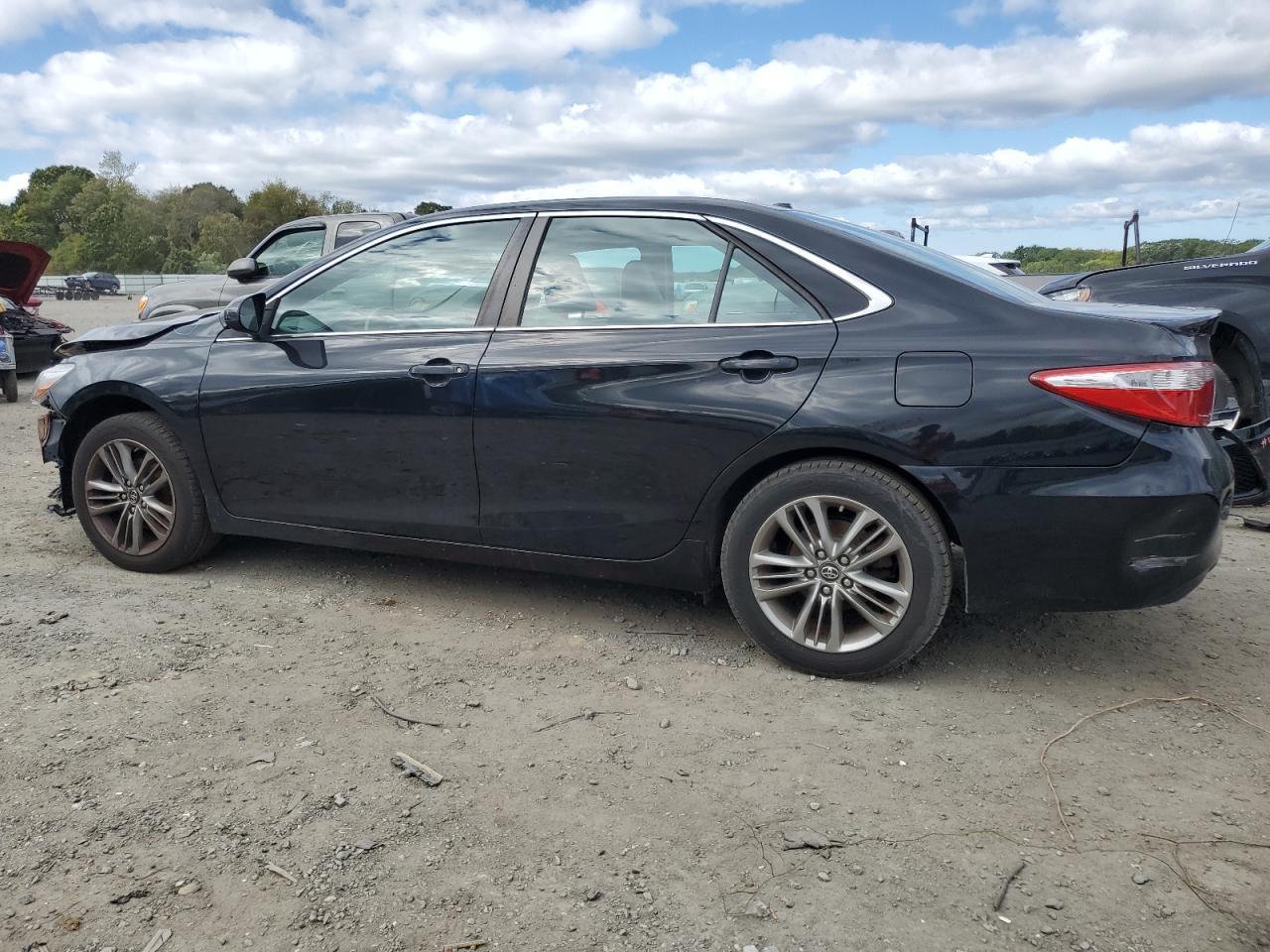 2017 TOYOTA CAMRY