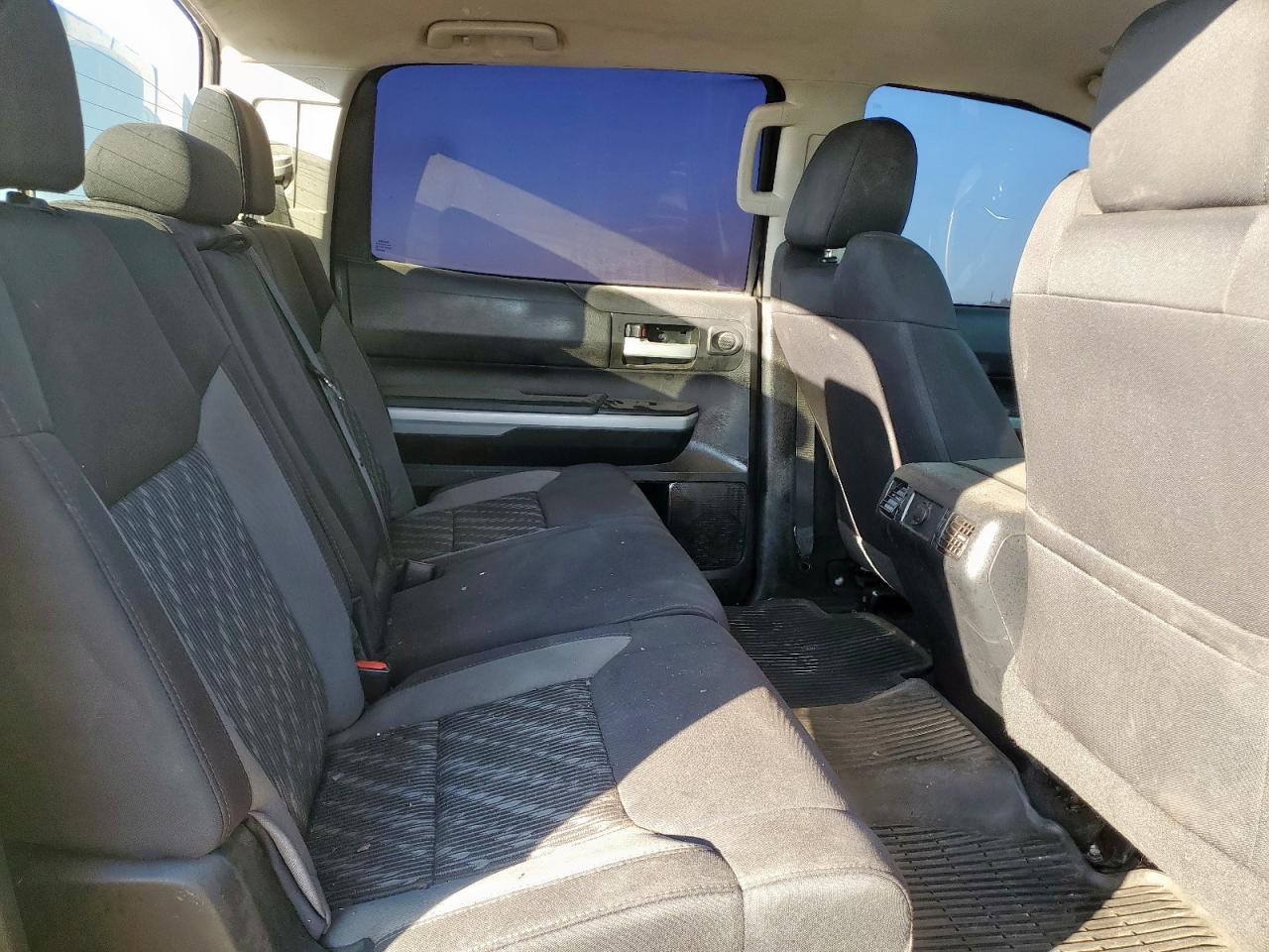 2019 TOYOTA TUNDRA