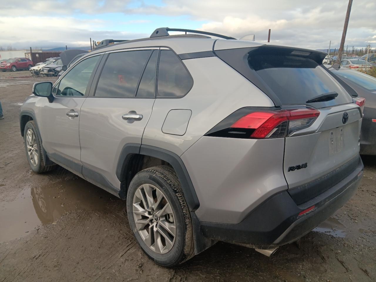 2019 TOYOTA RAV4