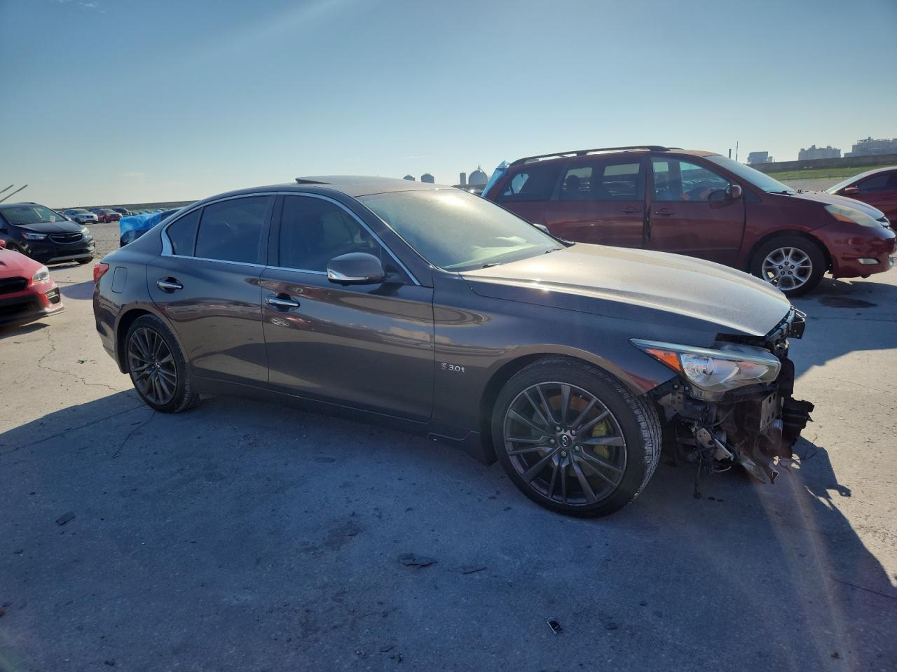 2016 INFINITI Q50