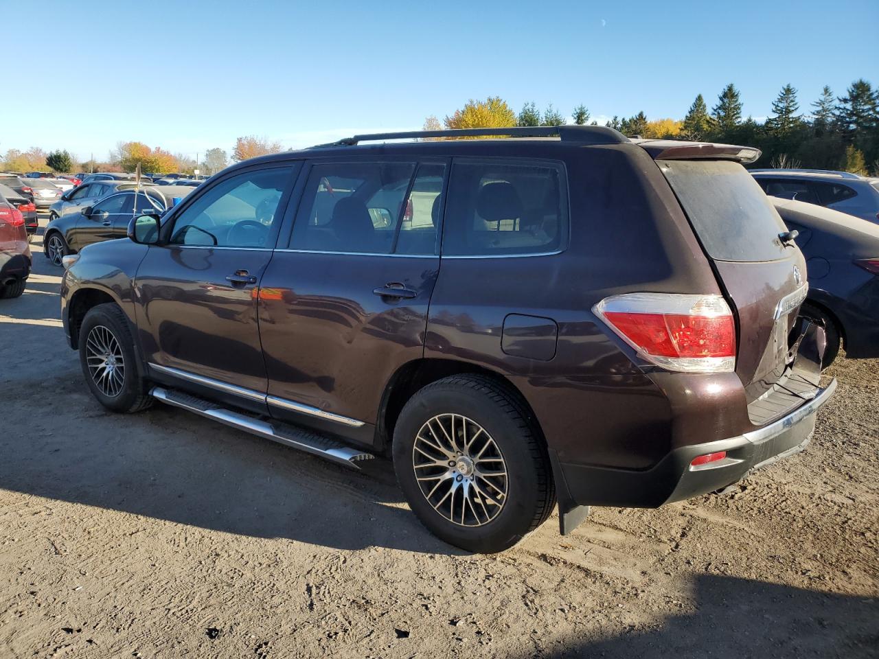 2011 TOYOTA HIGHLANDER