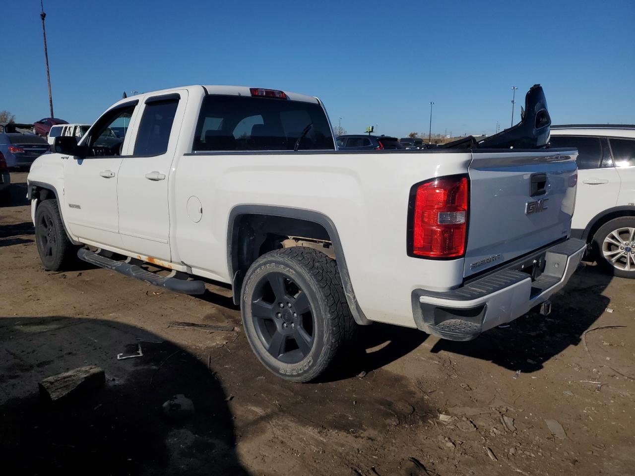 2016 GMC Sierra