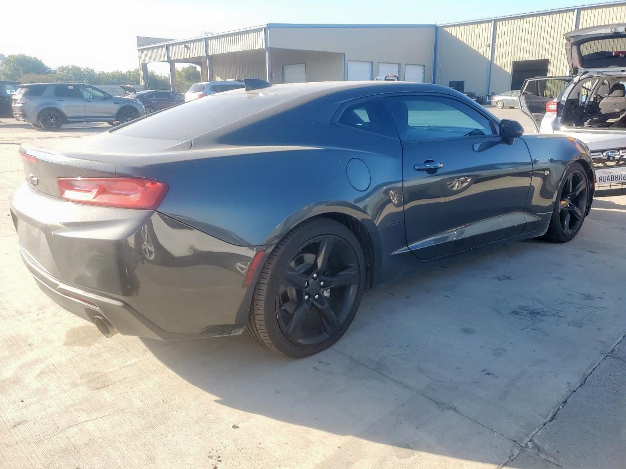 2018 CHEVROLET Camaro