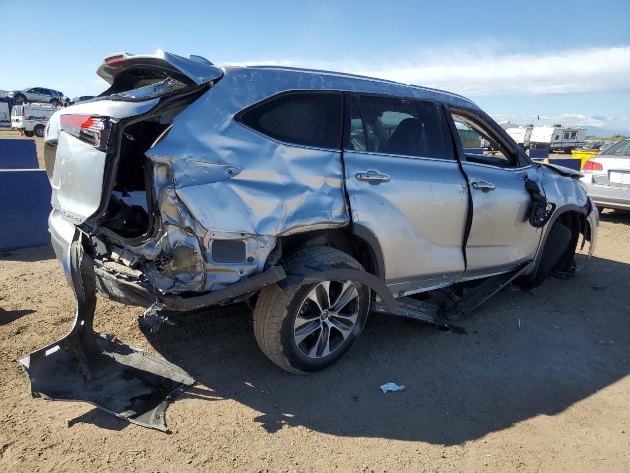2021 TOYOTA HIGHLANDER