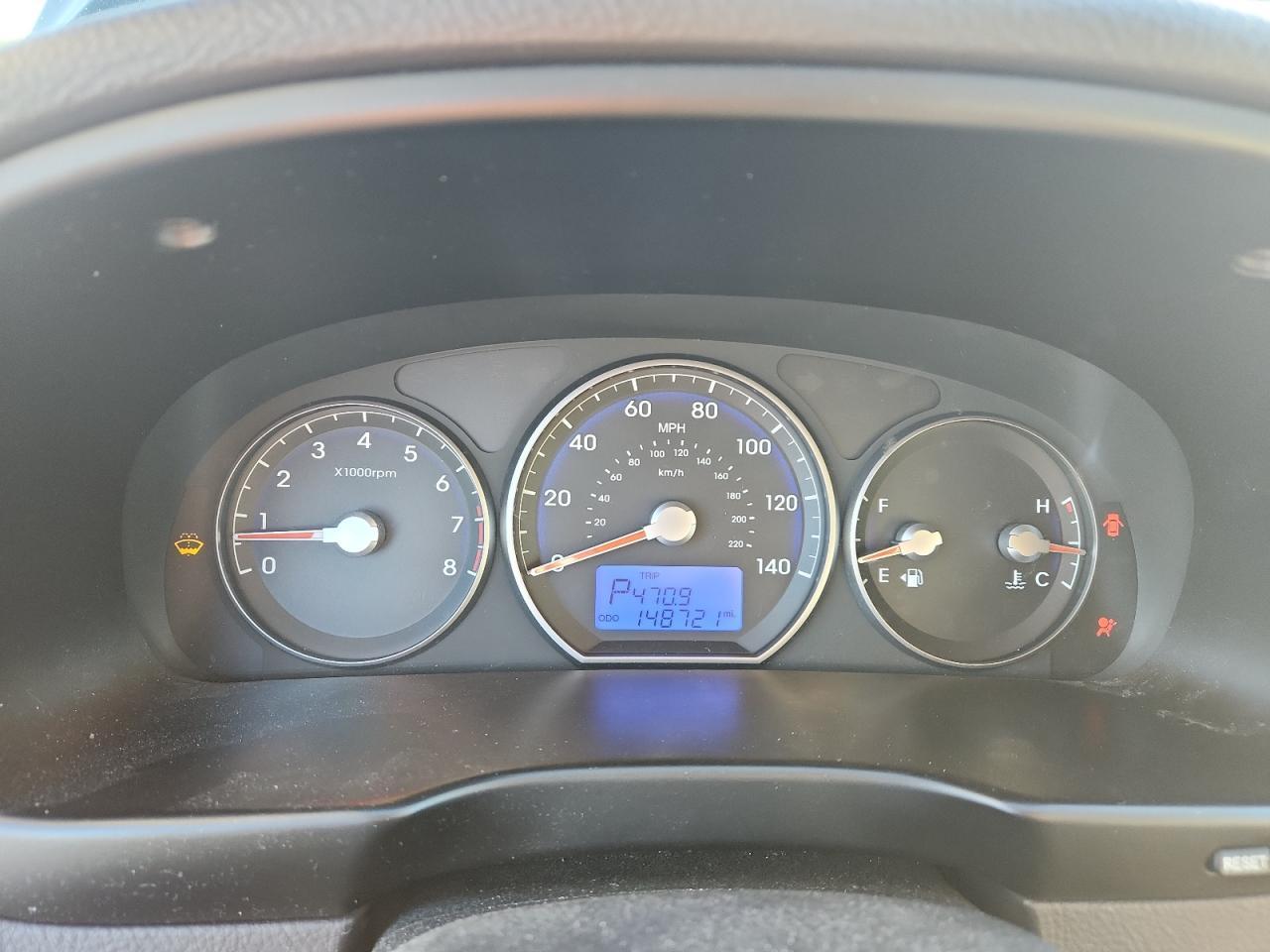 2011 HYUNDAI SANTA FE
