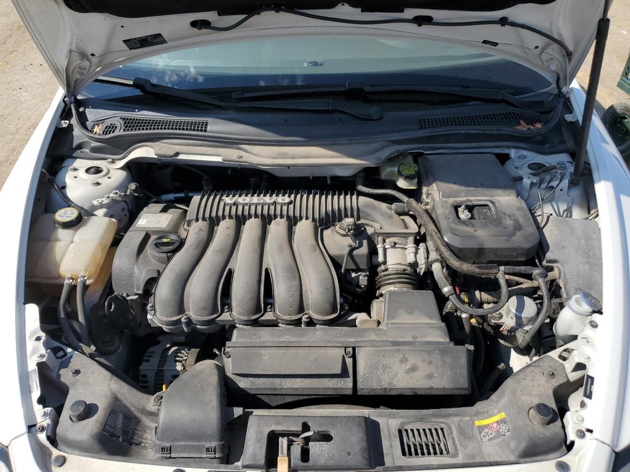 2009 VOLVO S40