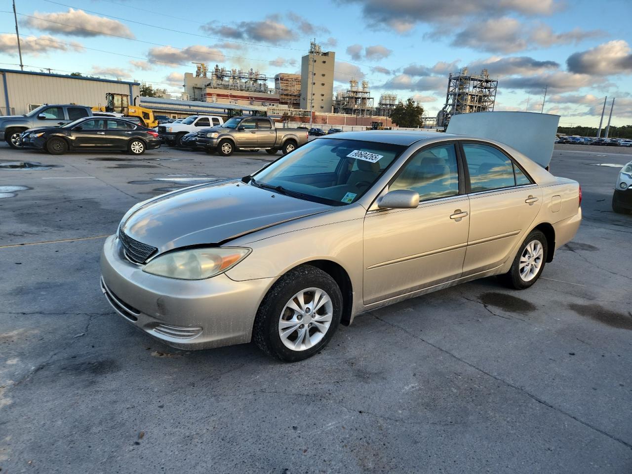2004 TOYOTA CAMRY