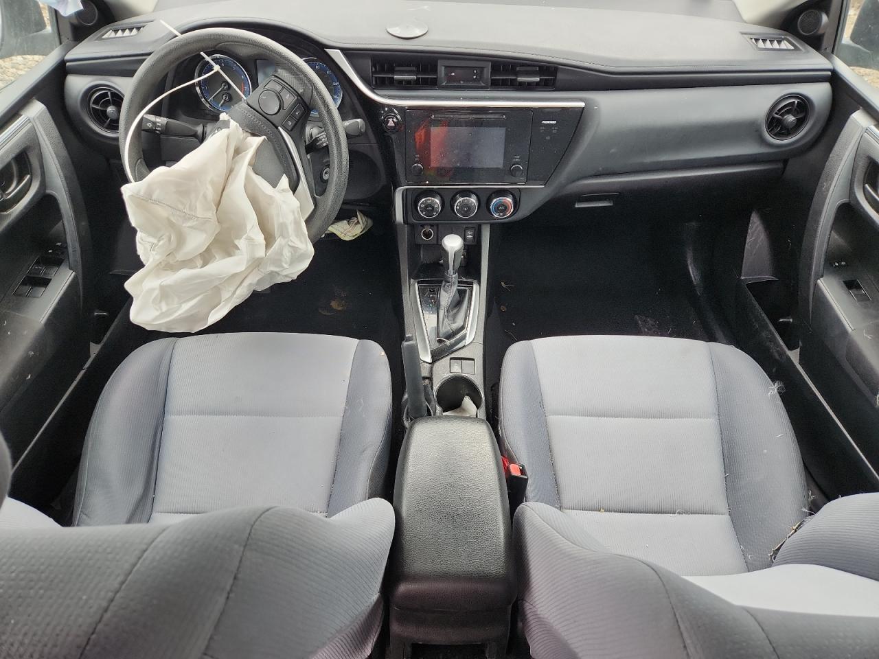 2017 TOYOTA COROLLA