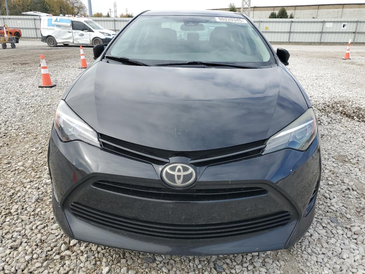 2017 TOYOTA COROLLA