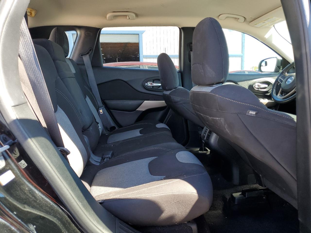 2018 JEEP CHEROKEE