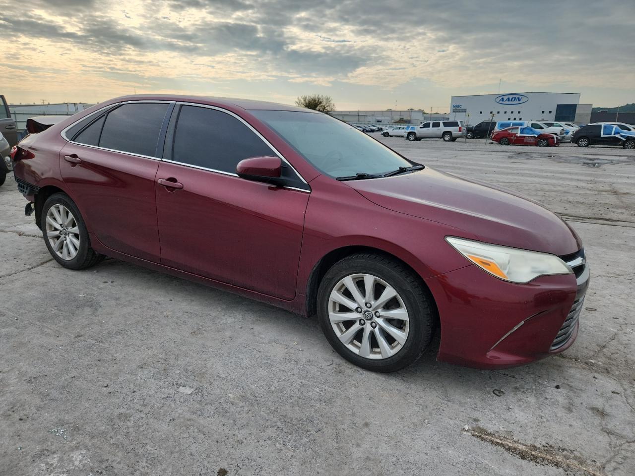2016 TOYOTA CAMRY