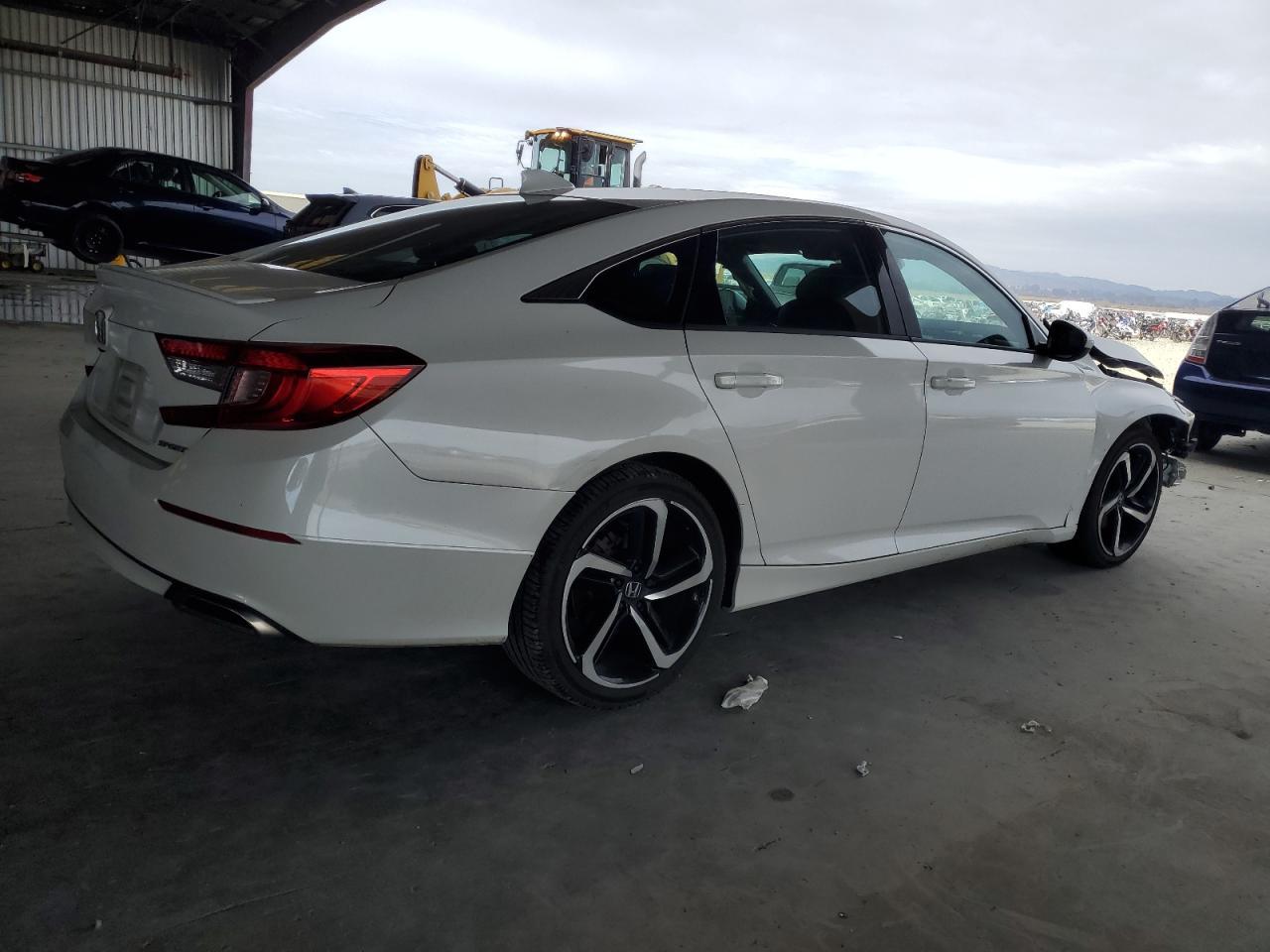 2018 HONDA ACCORD