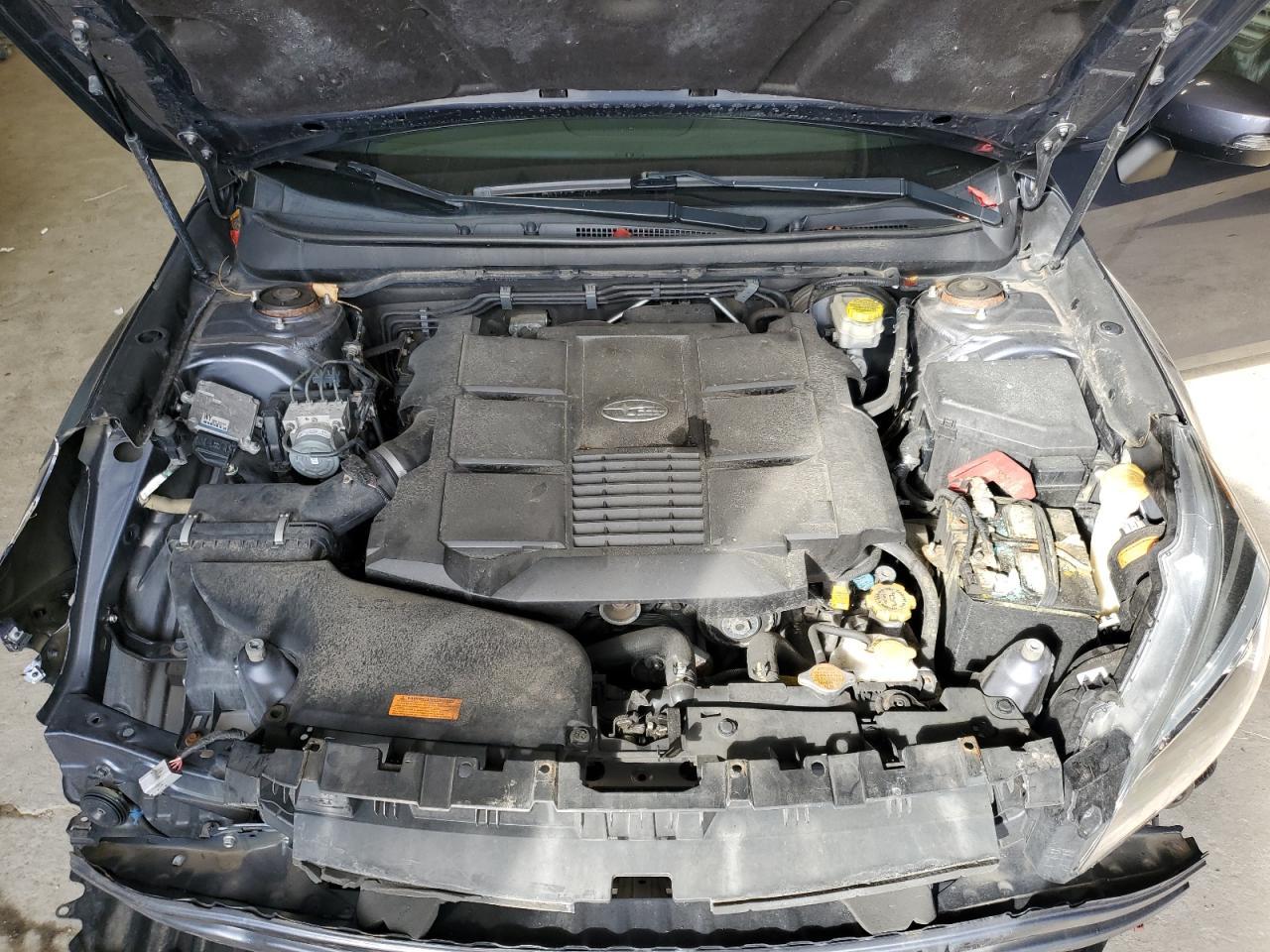 2016 SUBARU Legacy
