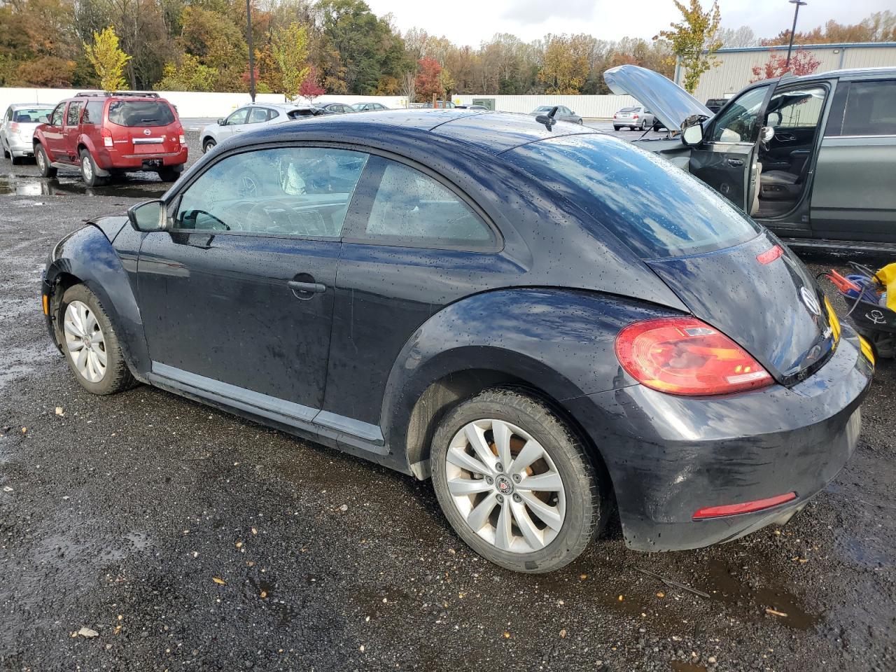 2016 VOLKSWAGEN Beetle