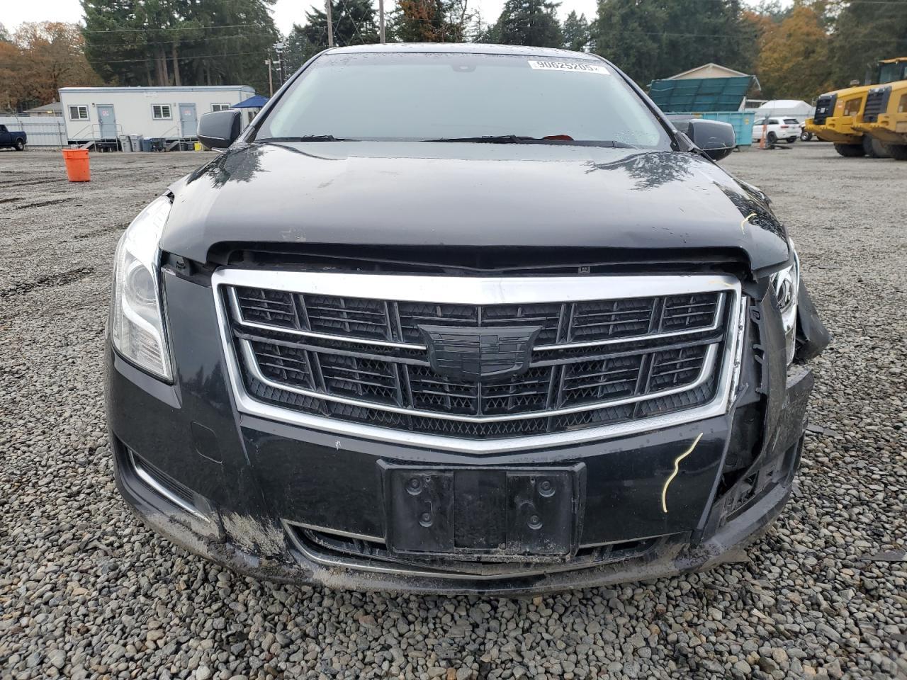 2017 CADILLAC XTS