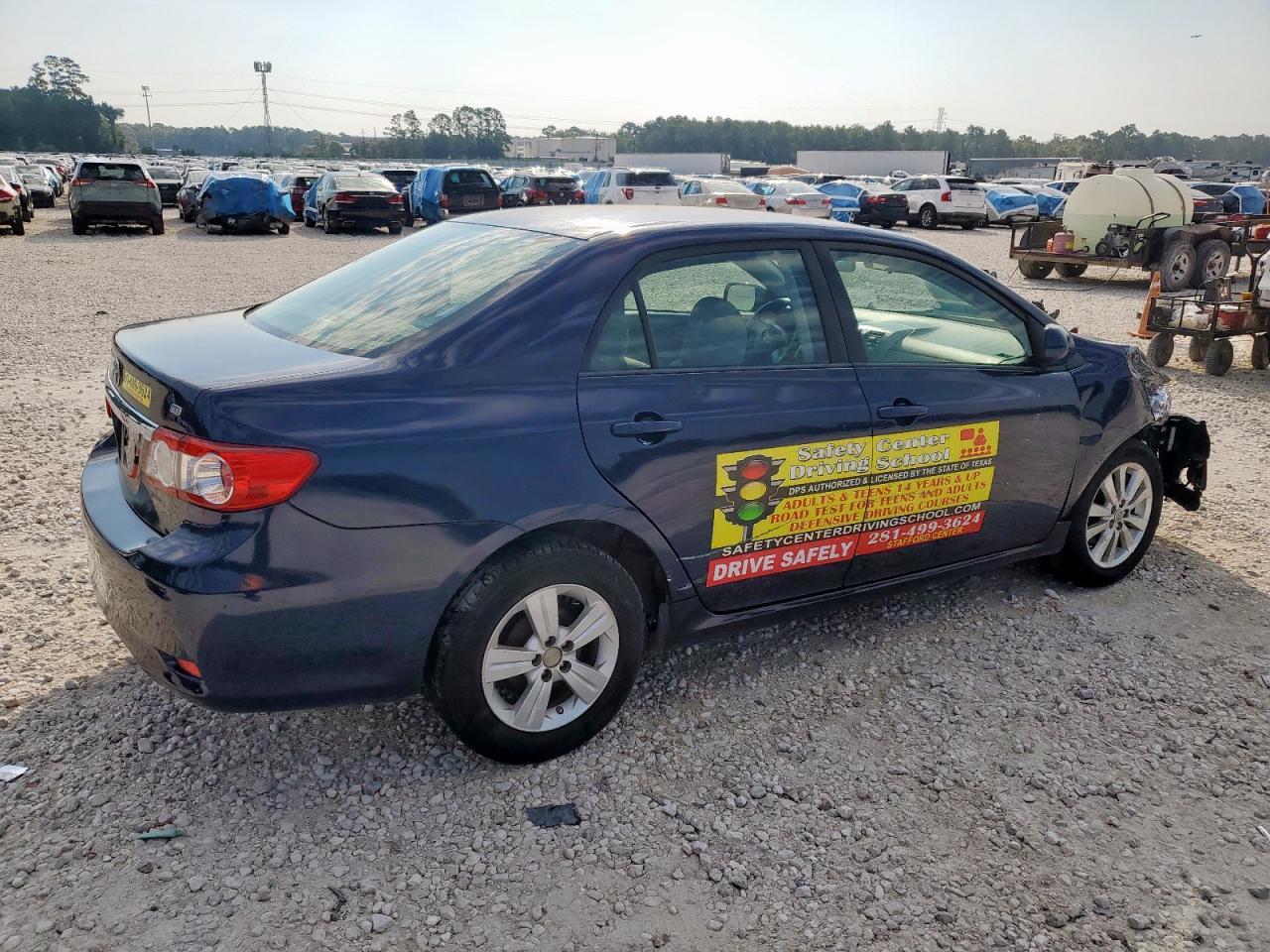 2011 TOYOTA COROLLA