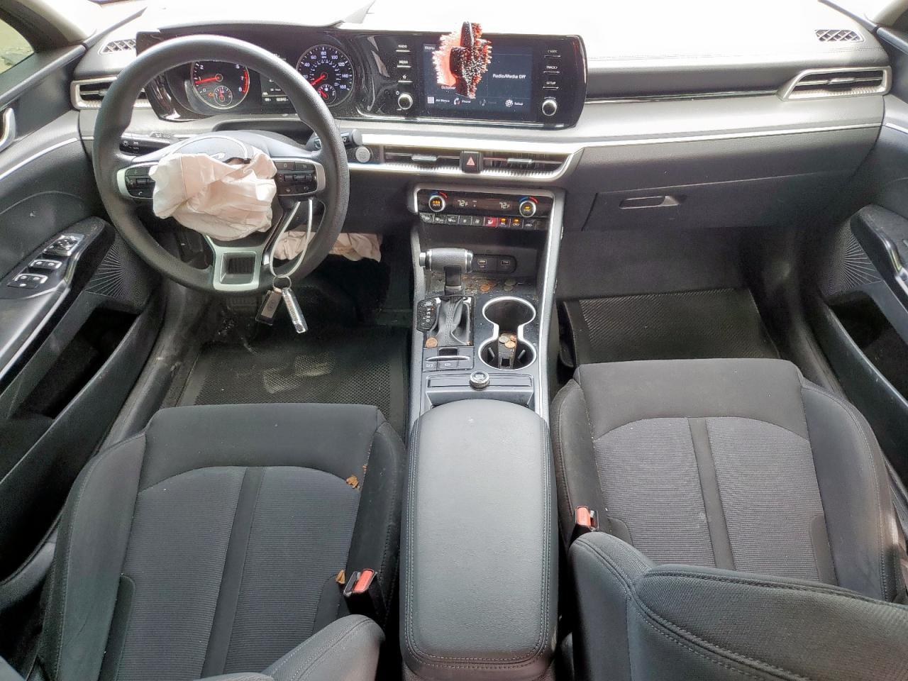 2022 KIA K5