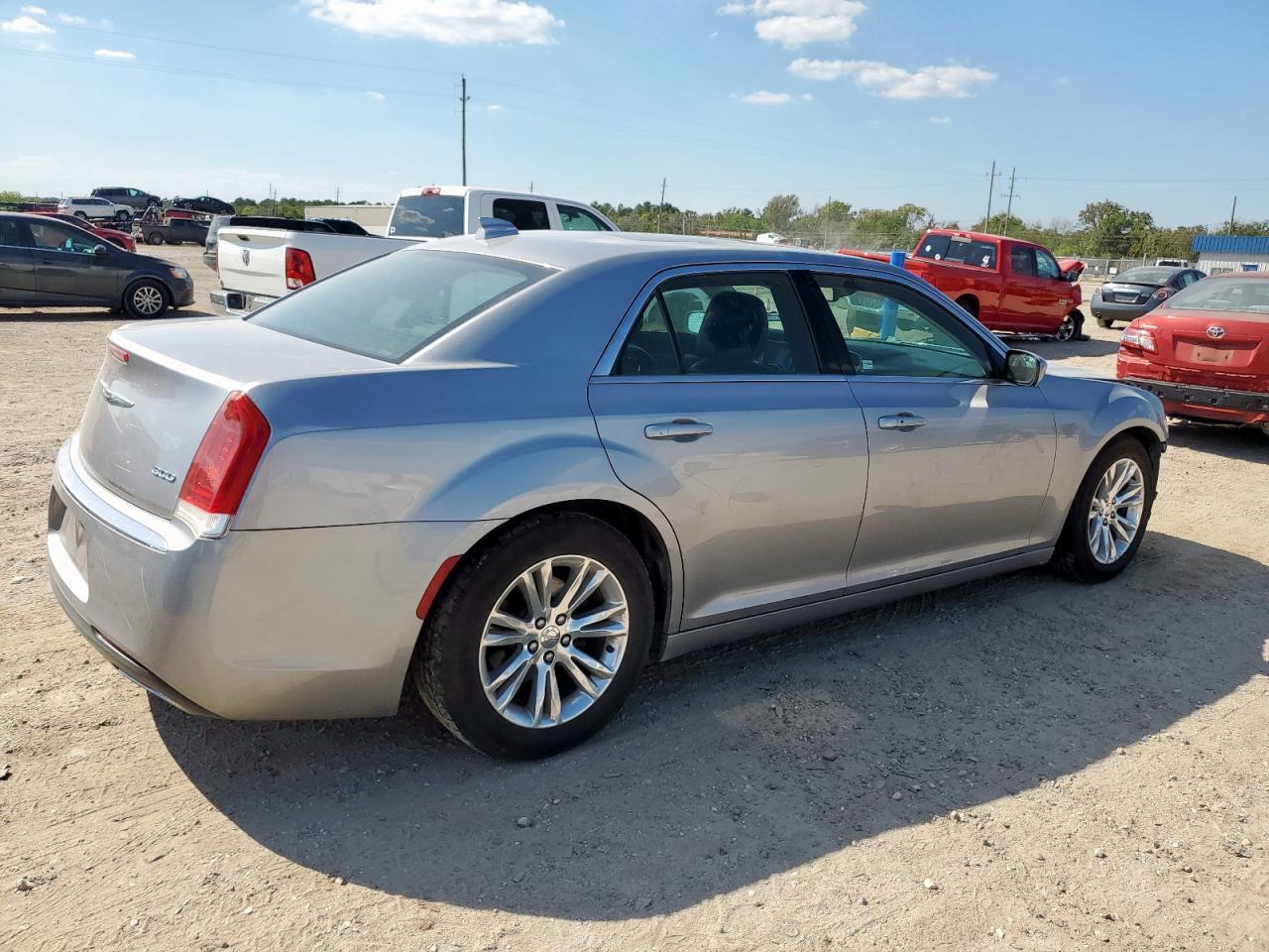 2016 CHRYSLER 300