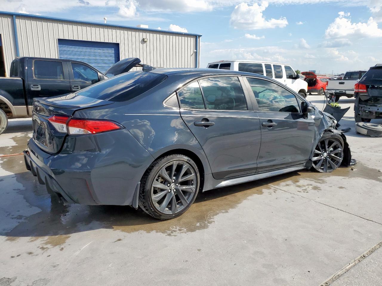 2023 TOYOTA COROLLA