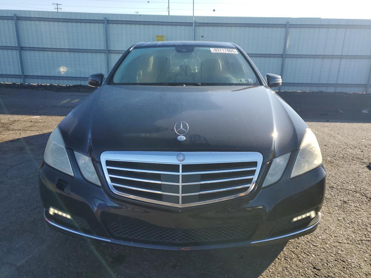 2010 MERCEDES-BENZ E-Class