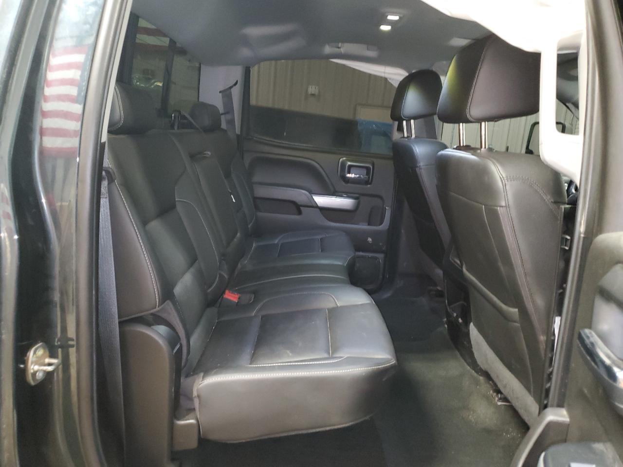 2018 CHEVROLET Silverado