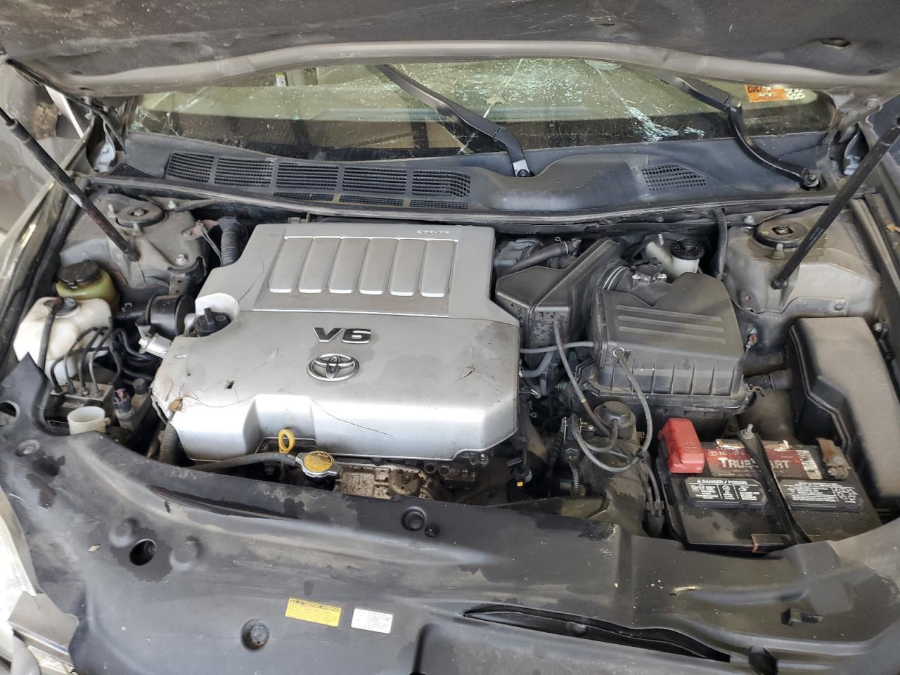2005 TOYOTA Avalon