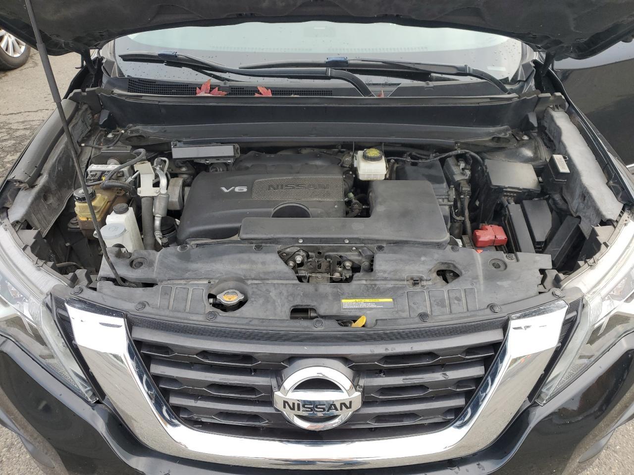 2017 NISSAN PATHFINDER