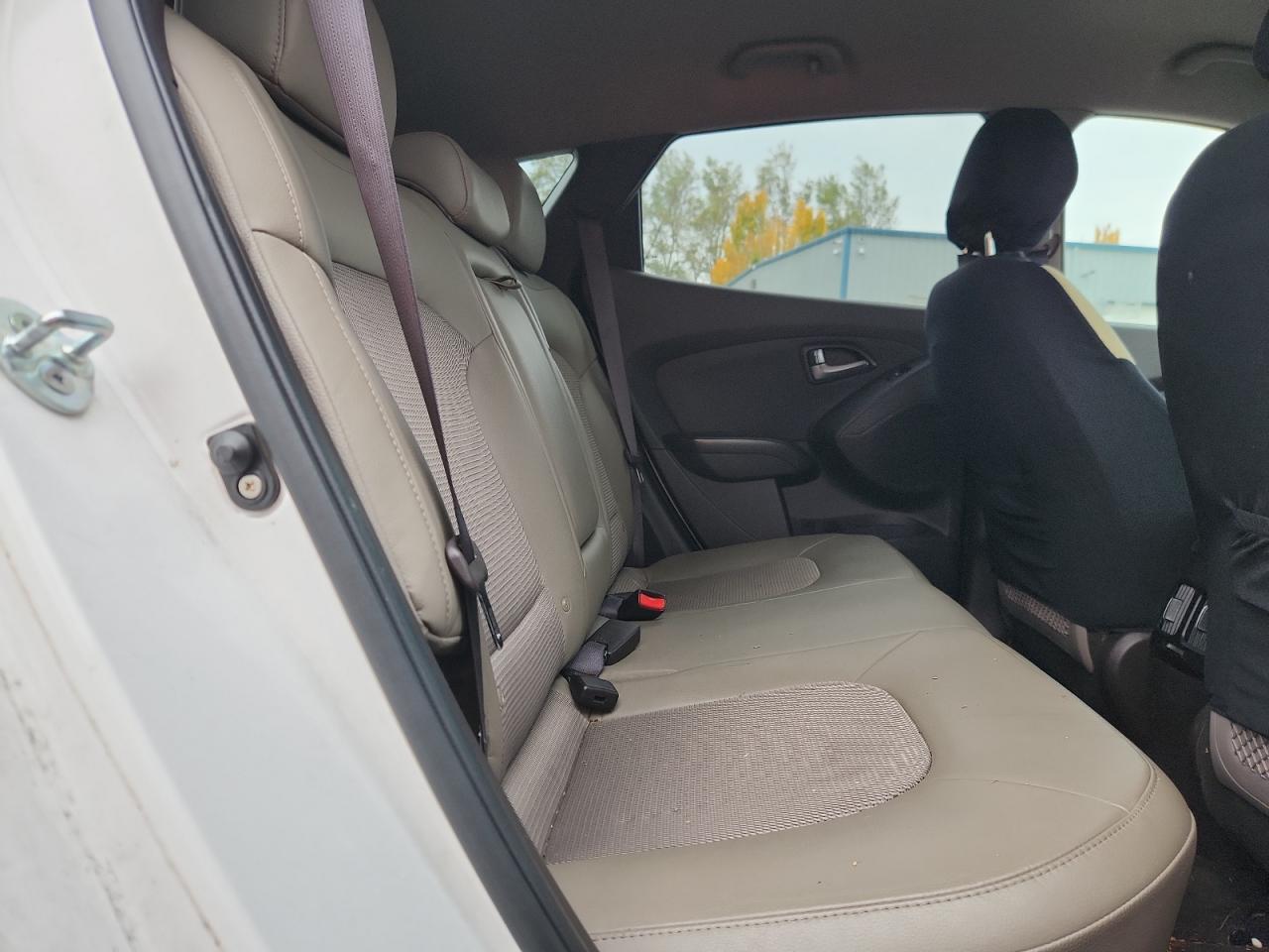 2015 HYUNDAI TUCSON