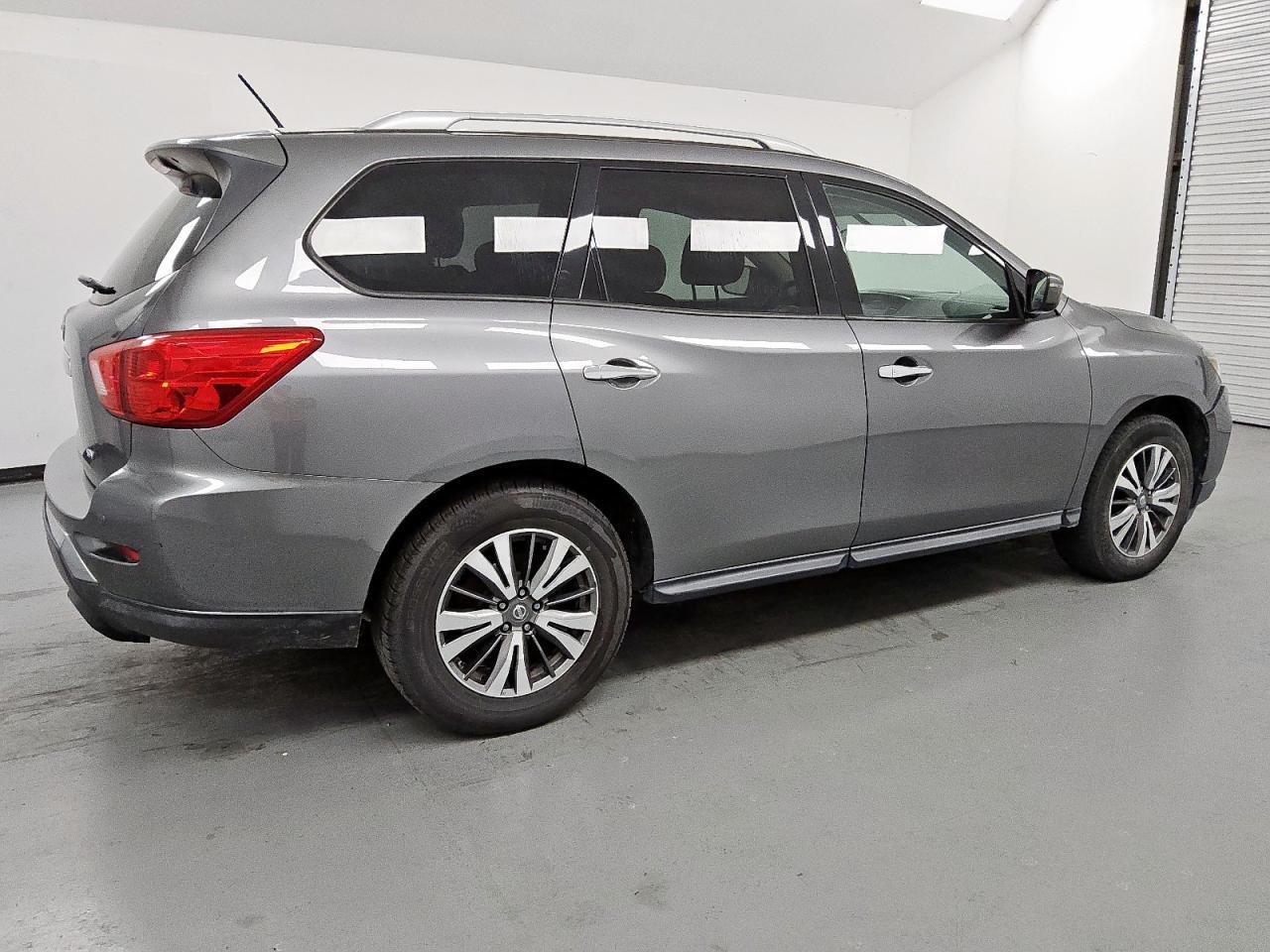 2018 NISSAN PATHFINDER