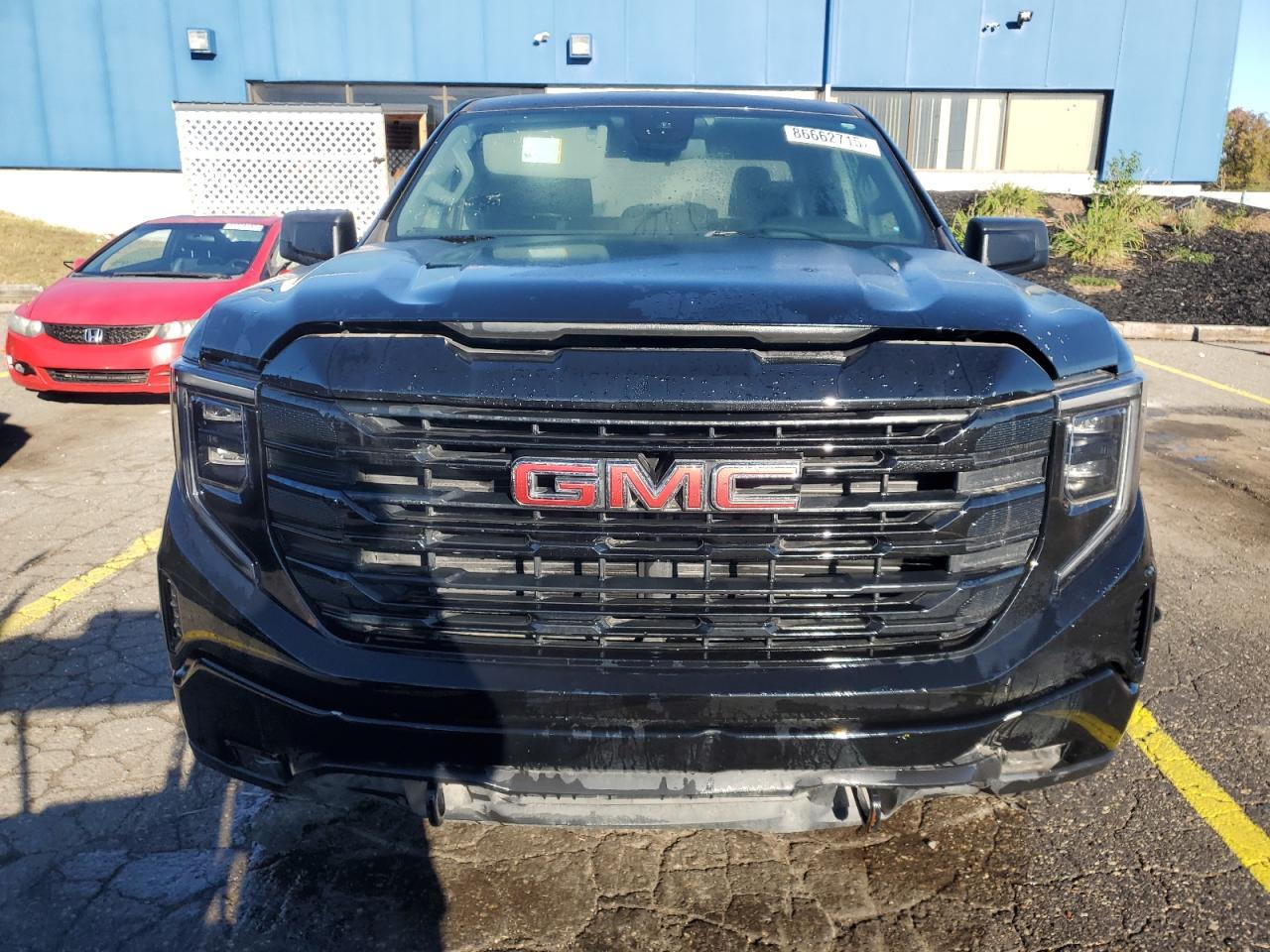 2024 GMC Sierra