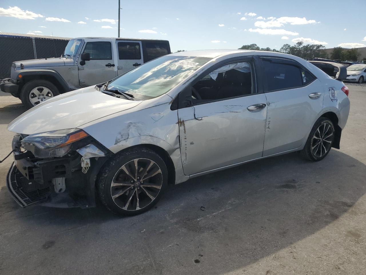 2017 TOYOTA COROLLA