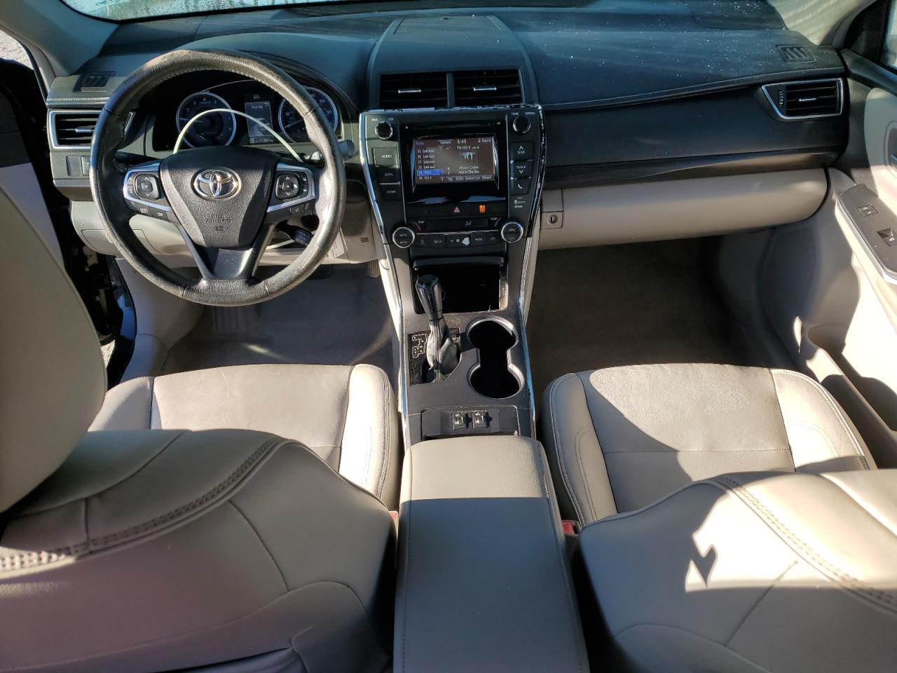 2015 TOYOTA CAMRY