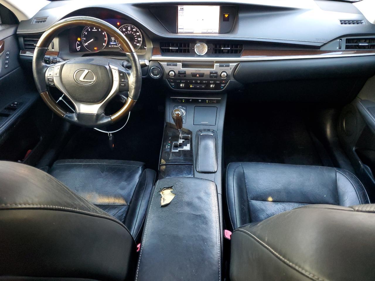 2013 LEXUS Es