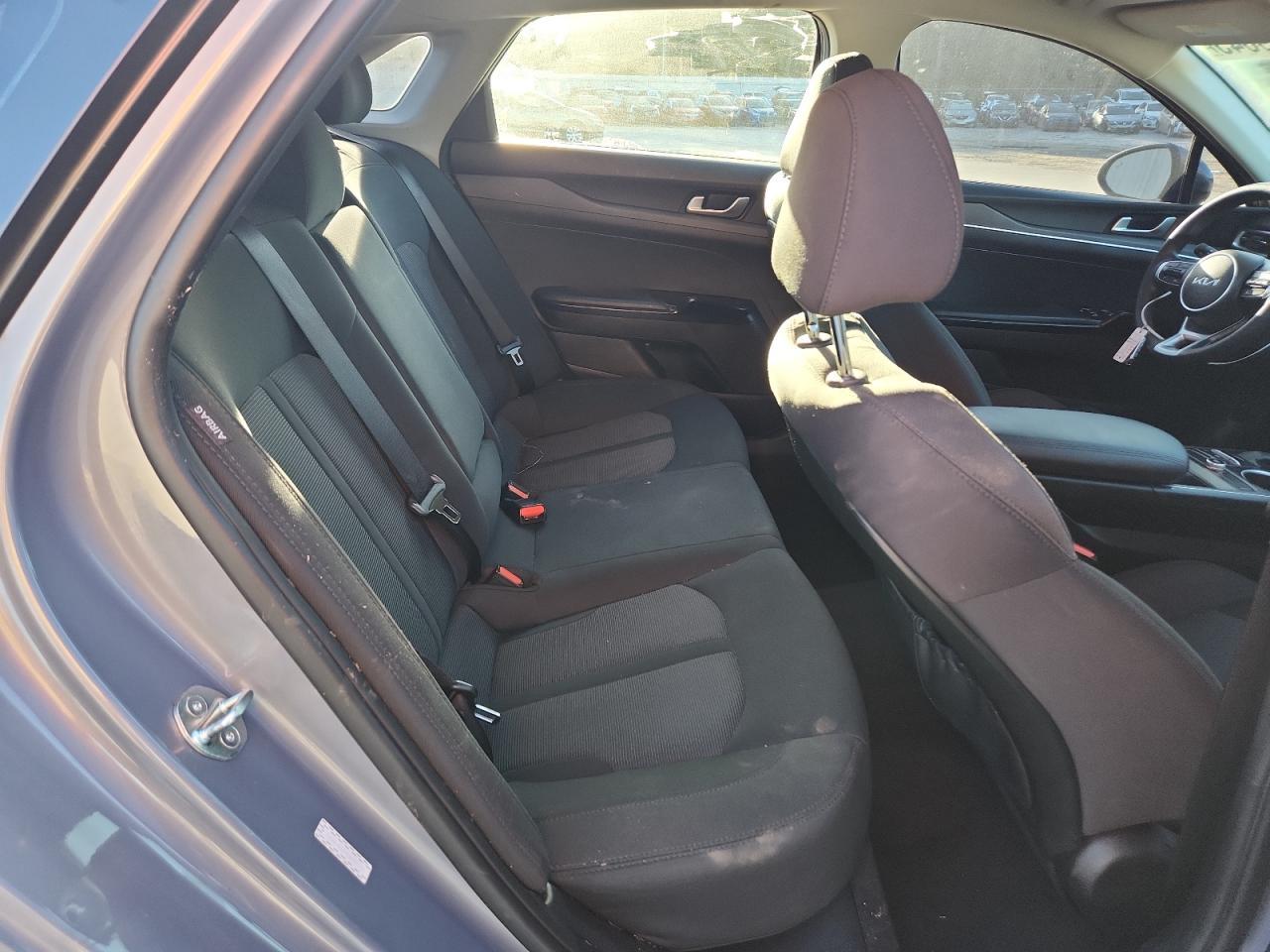 2023 KIA K5