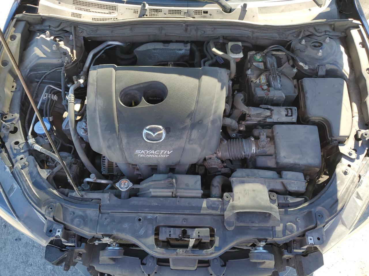 2017 MAZDA 3