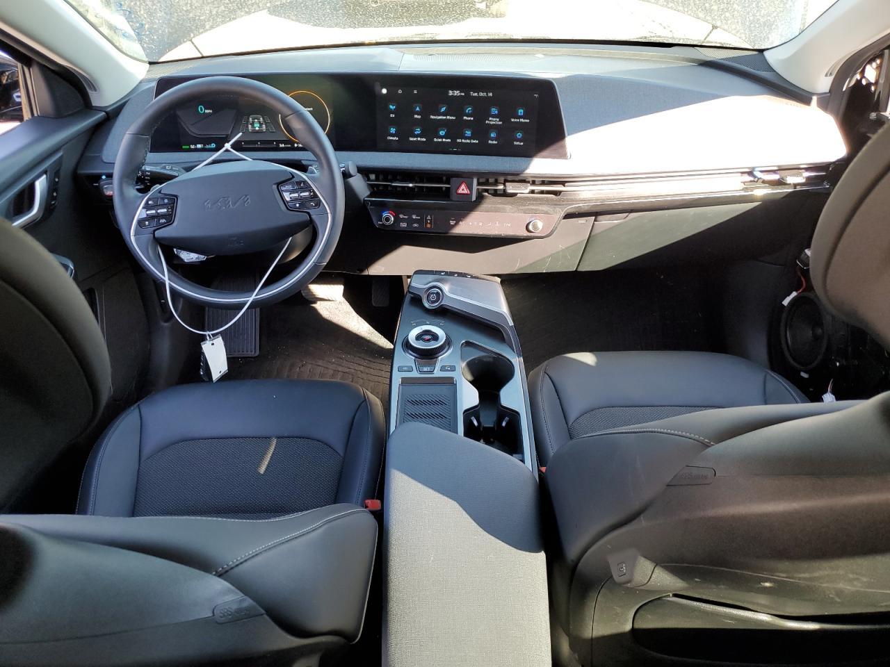 2024 KIA EV6