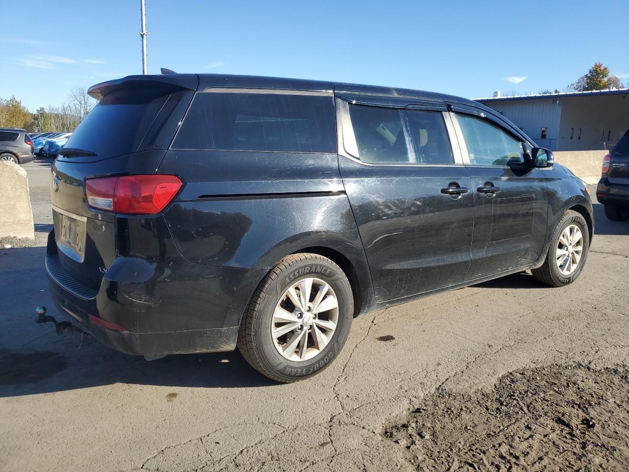 2017 KIA SEDONA