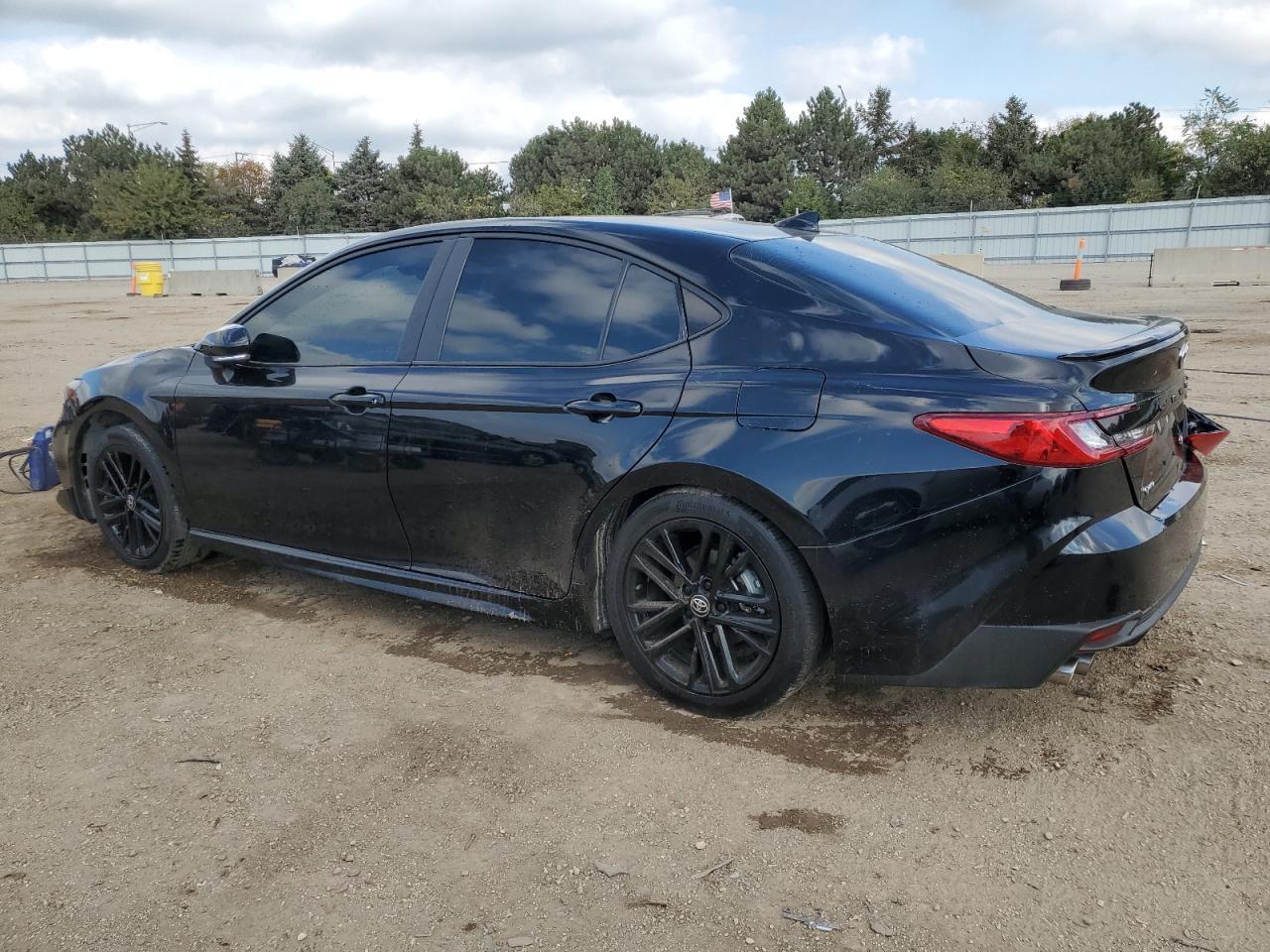 2025 TOYOTA CAMRY