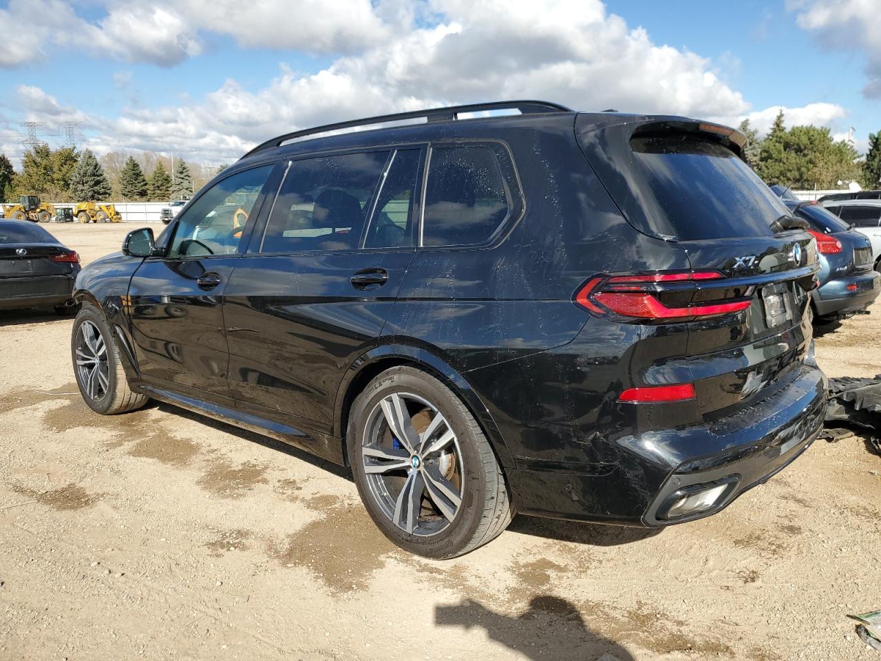 2024 BMW X7