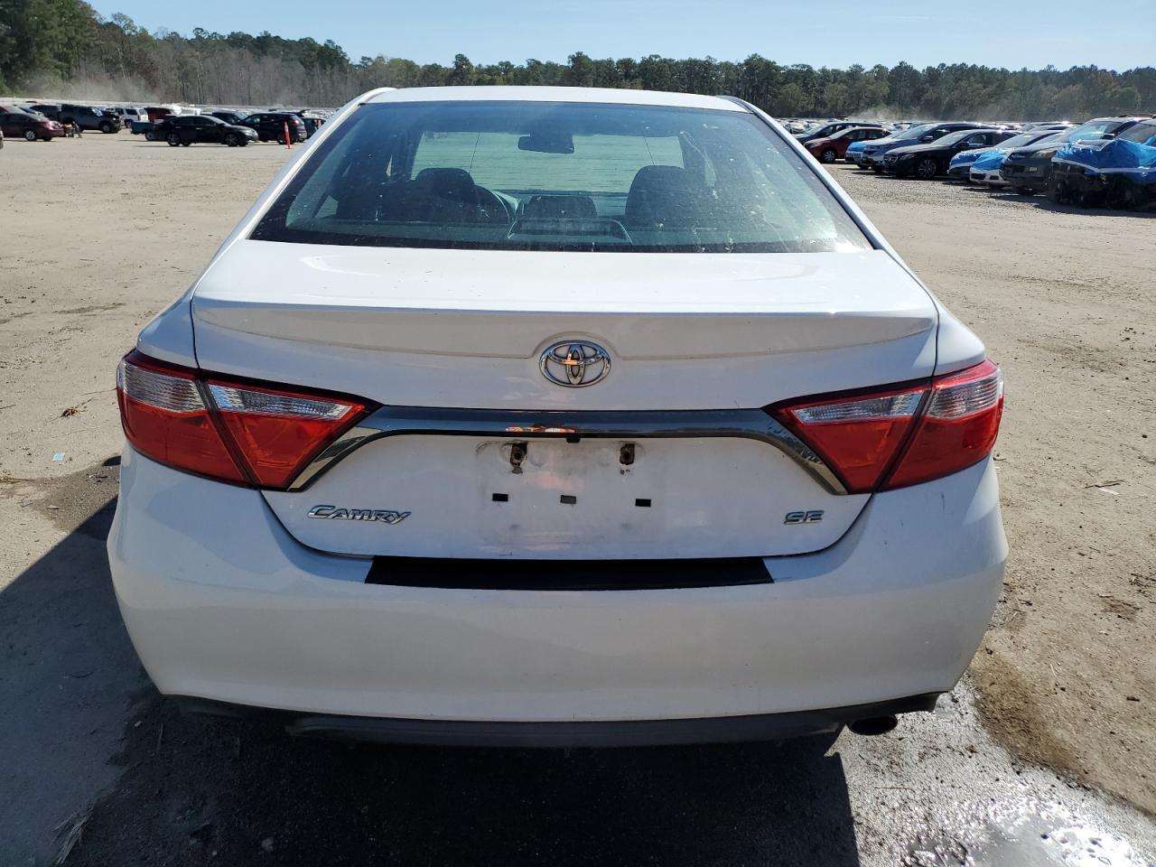 2016 TOYOTA CAMRY