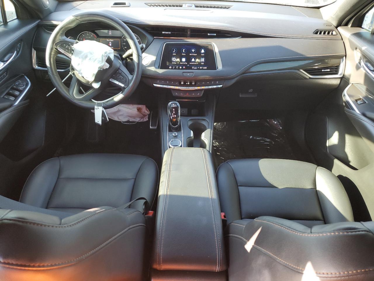 2023 CADILLAC XT4