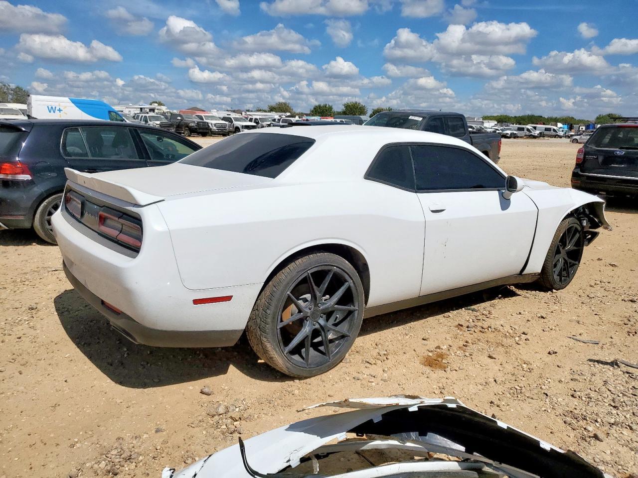 2018 DODGE Challenger