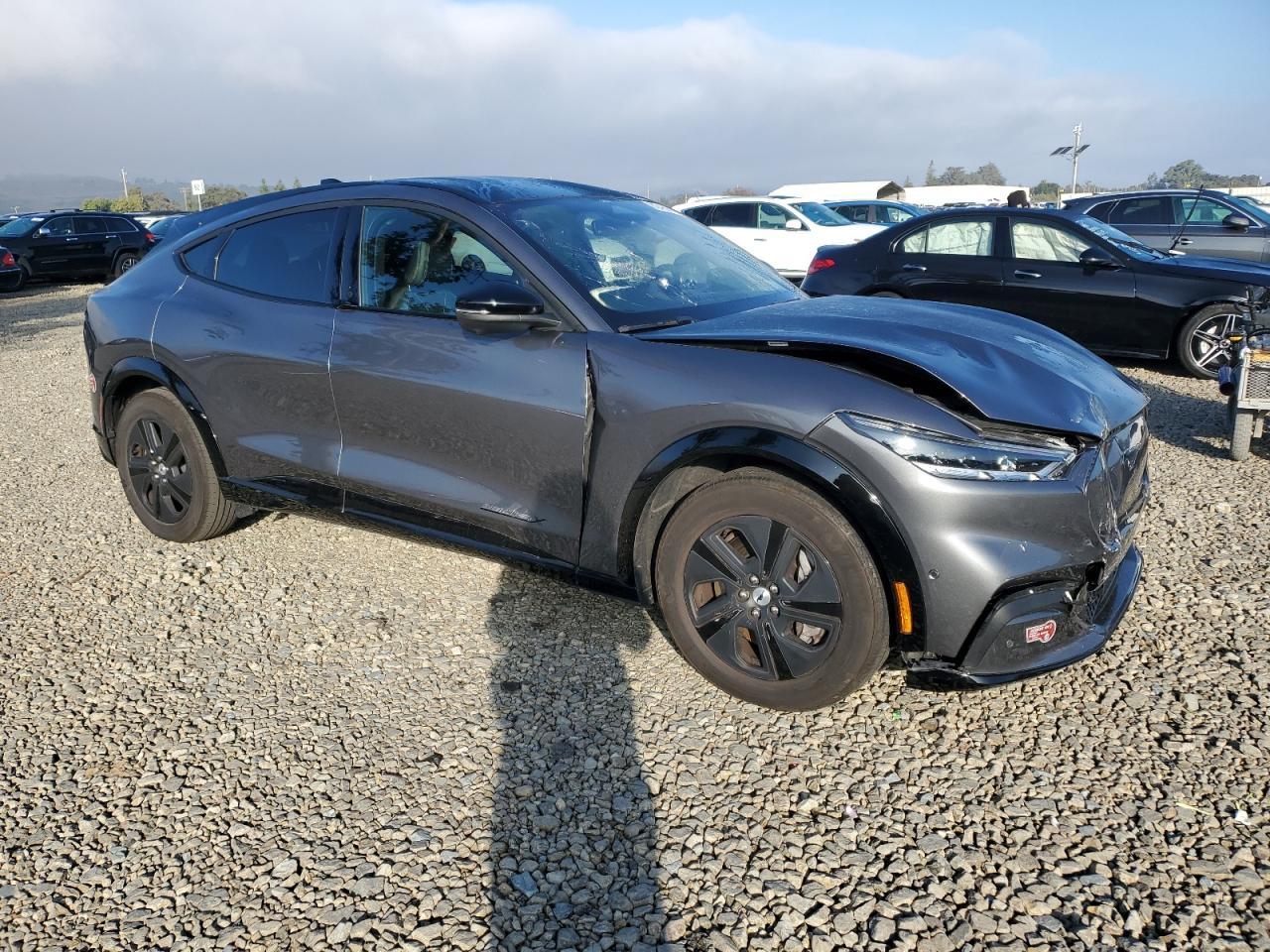 2023 FORD Mustang Mach-E