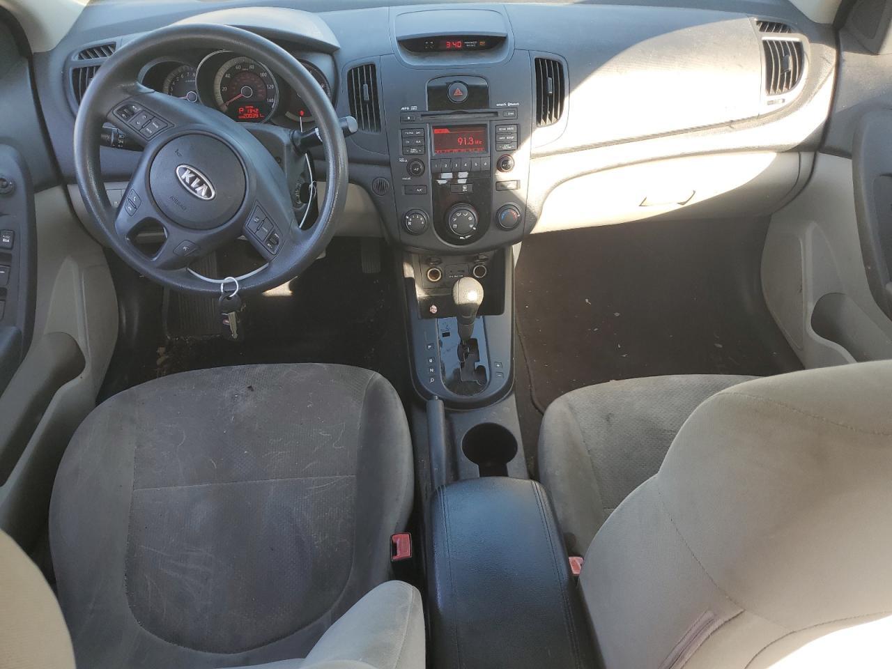 2010 KIA FORTE