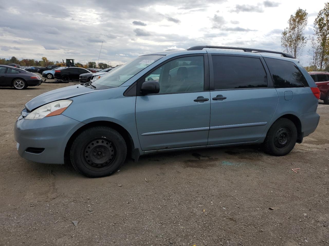 2009 TOYOTA SIENNA